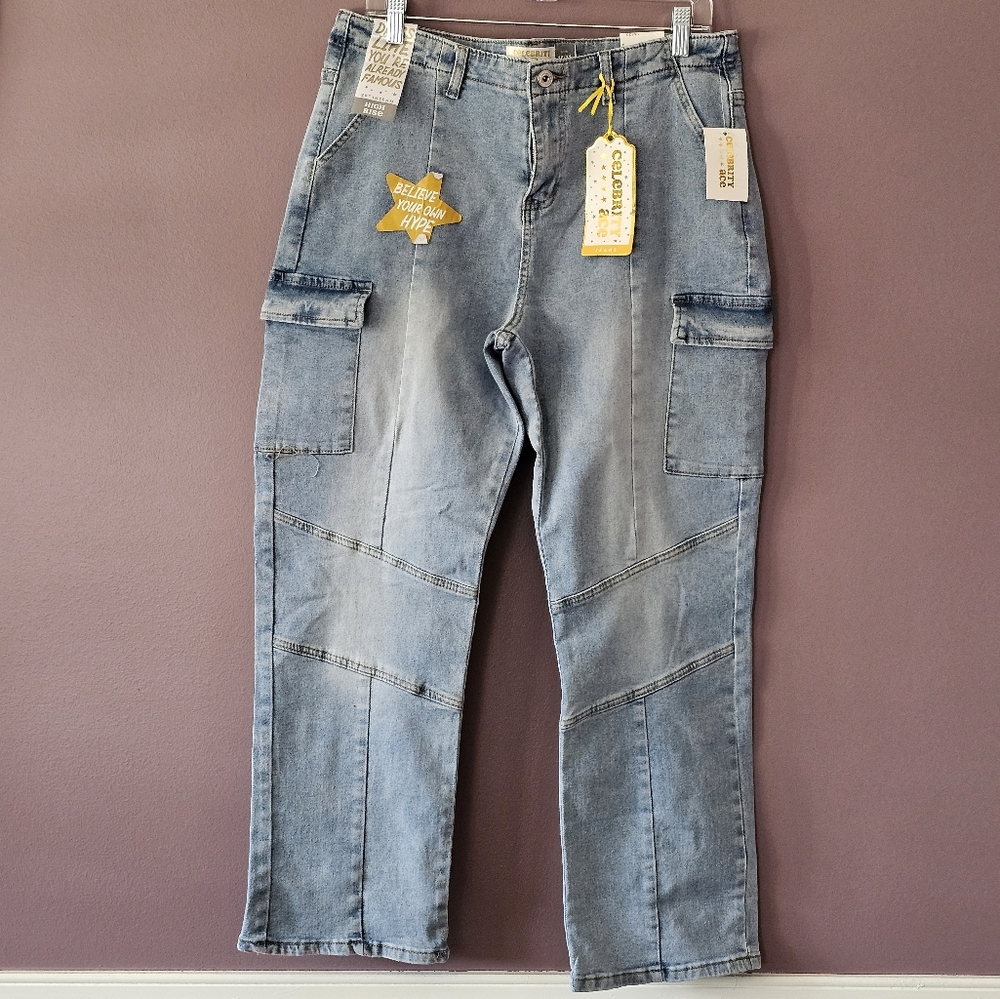 NWT Celebrity Ace Juniors High Rise Skater Fit Jeans Size 15/32